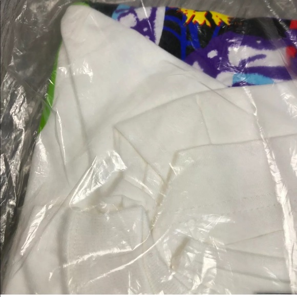 1995 Goosebumps White Skeleton Deadstock Shirt - Picture 10 of 12